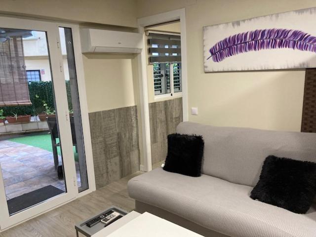 Windy Apartment ซาลอว์ ภายนอก รูปภาพ