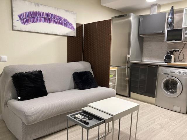 Windy Apartment ซาลอว์ ภายนอก รูปภาพ